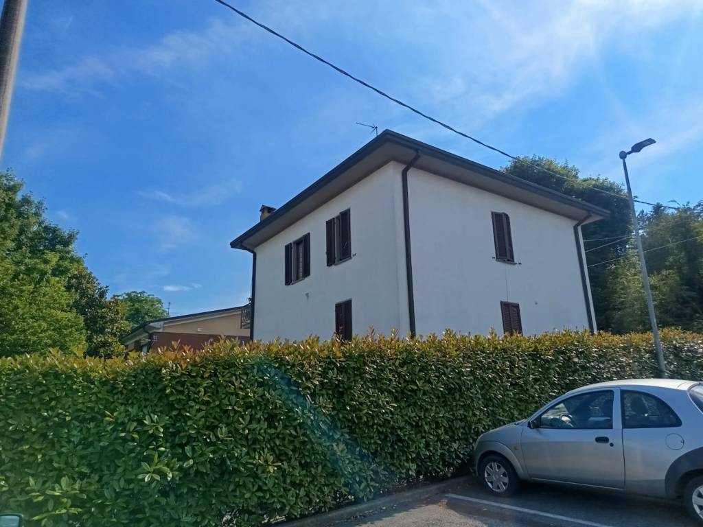 casa indipendente in vendita a Cermenate in zona Asnago