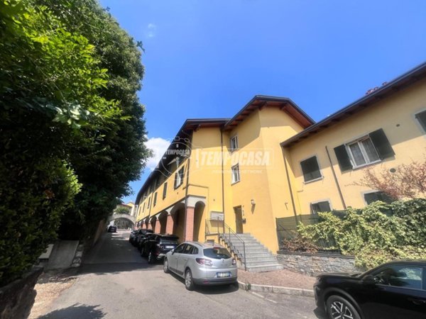 appartamento in vendita a Cermenate