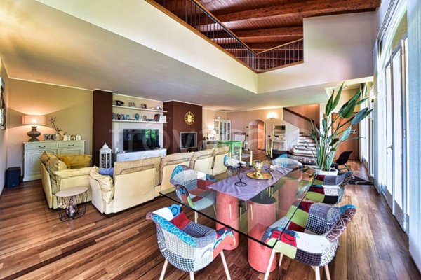 casa indipendente in vendita a Cermenate in zona Asnago