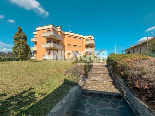 appartamento in vendita a Cermenate