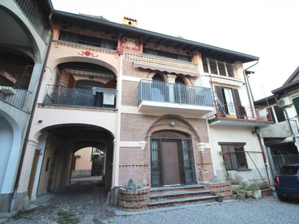 casa indipendente in vendita a Cermenate