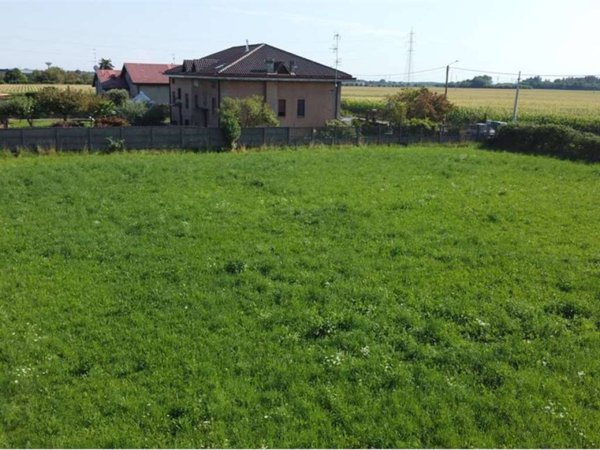 terreno agricolo in vendita a Cermenate