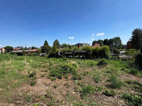 terreno edificabile in vendita a Cermenate