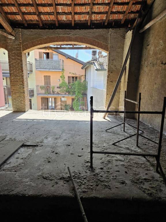 casa indipendente in vendita a Cermenate