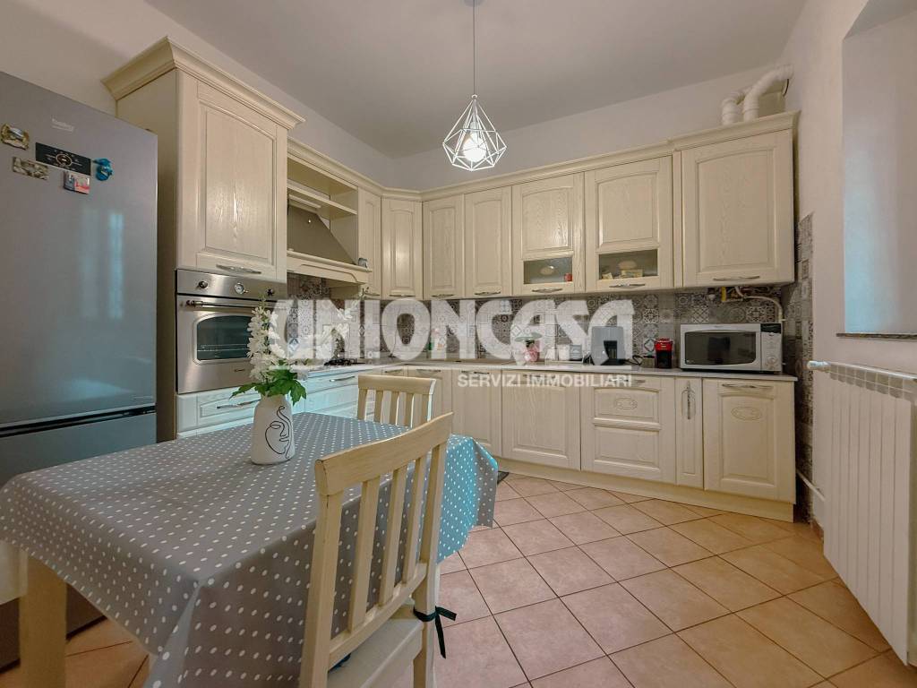 appartamento in vendita a Cermenate