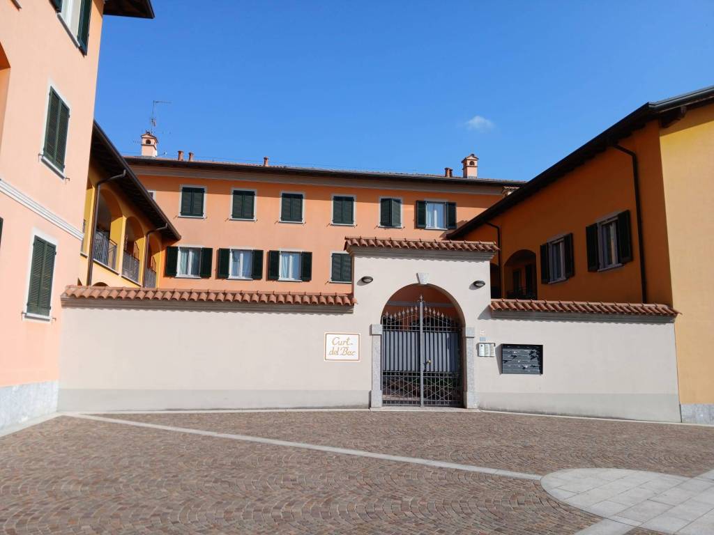 appartamento in vendita a Cermenate