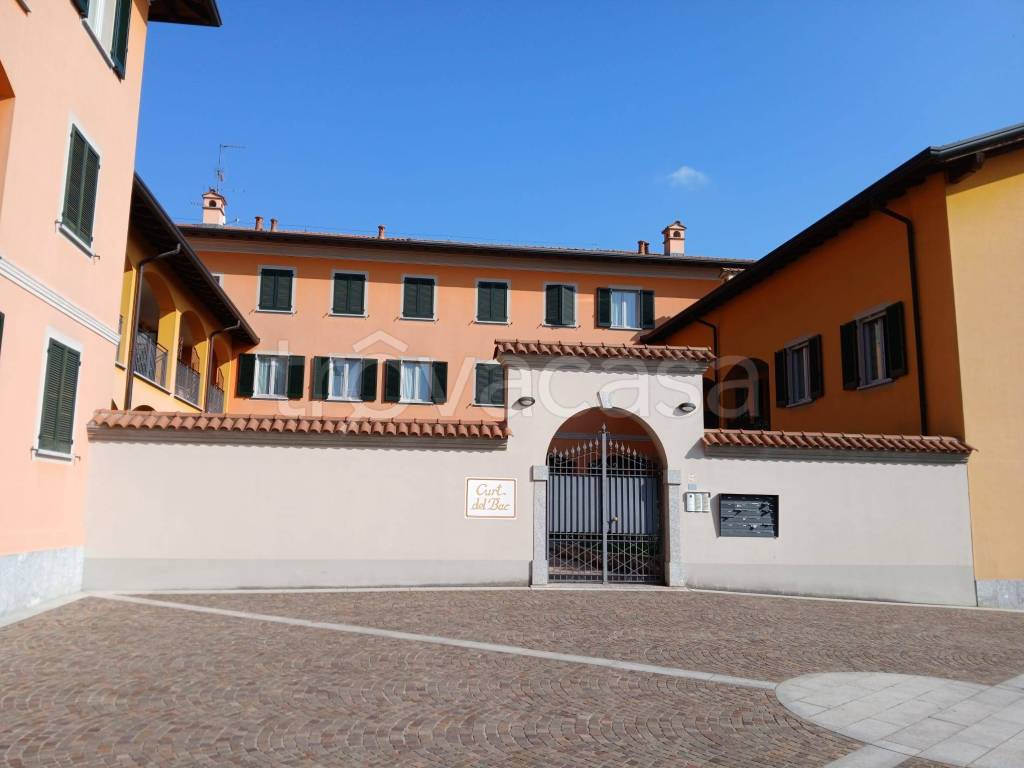 appartamento in vendita a Cermenate
