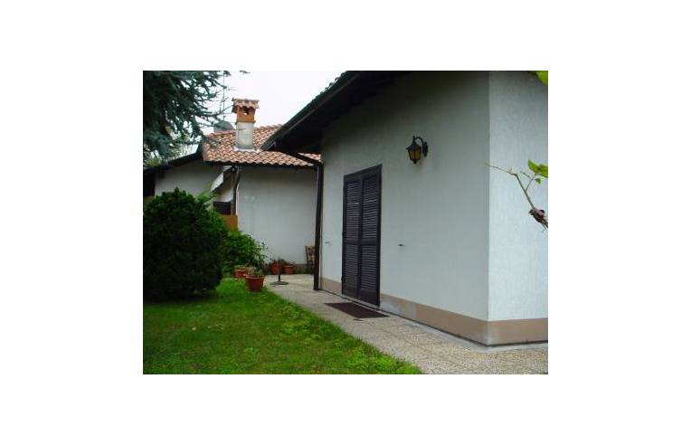 casa indipendente in vendita a Cermenate