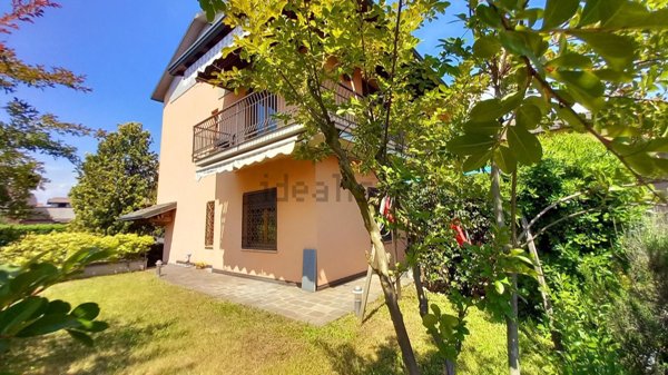 appartamento in vendita a Cermenate