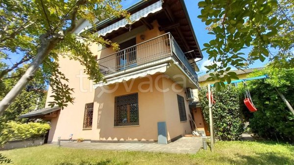 appartamento in vendita a Cermenate