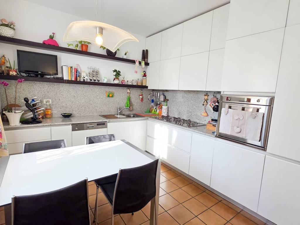 casa indipendente in vendita a Cermenate