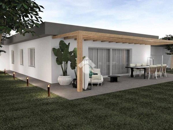 casa indipendente in vendita a Cermenate