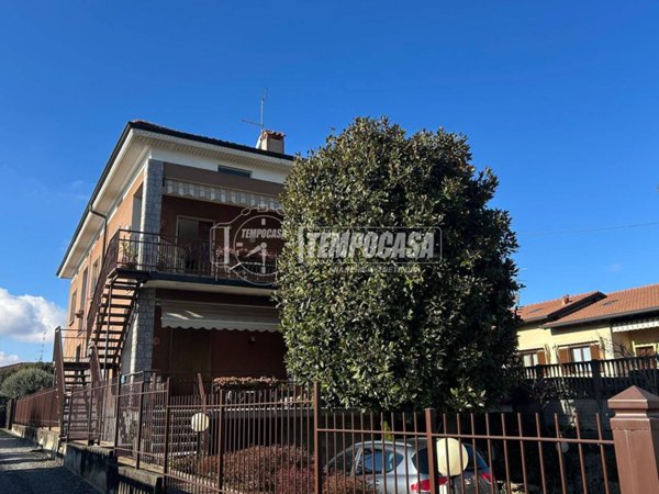 appartamento in vendita a Cermenate