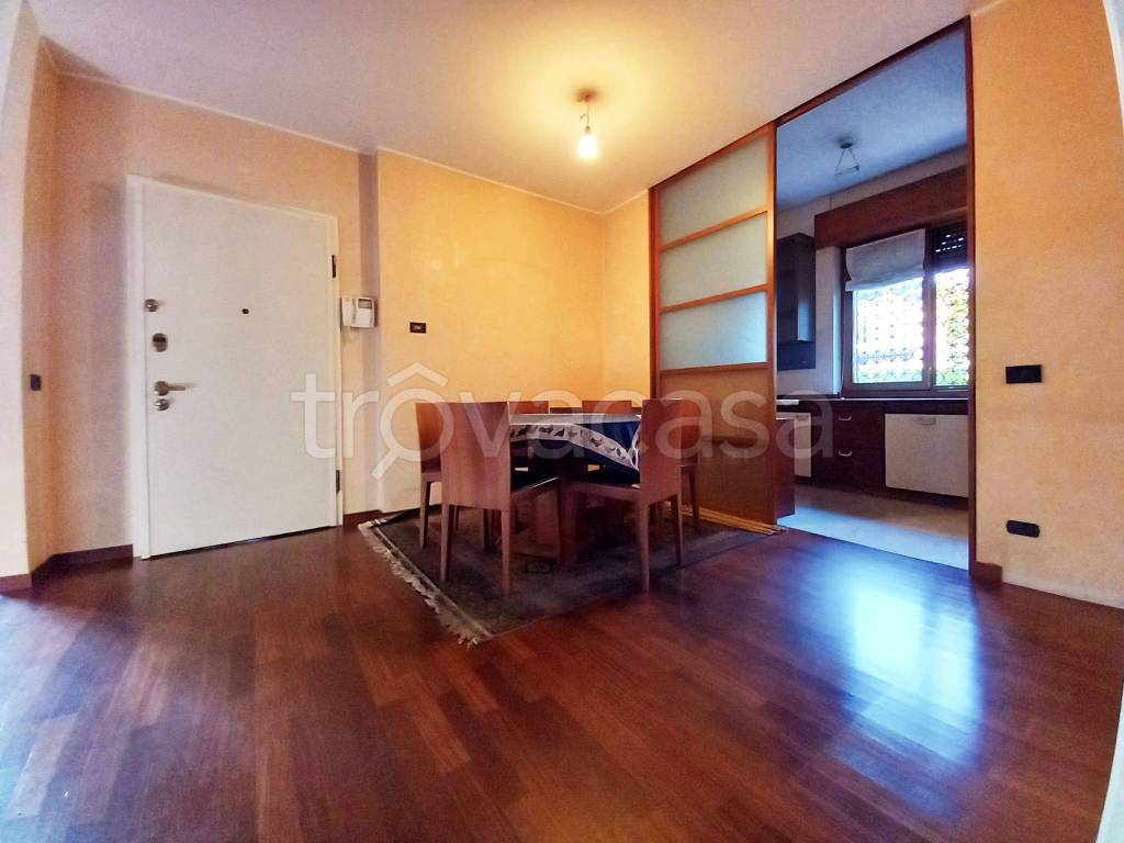 casa indipendente in vendita a Cermenate