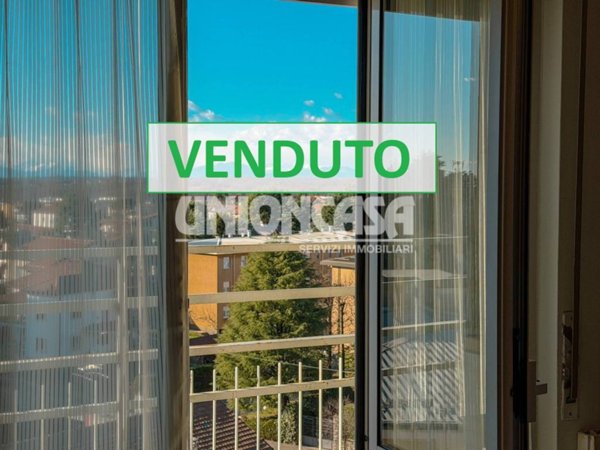 appartamento in vendita a Cermenate