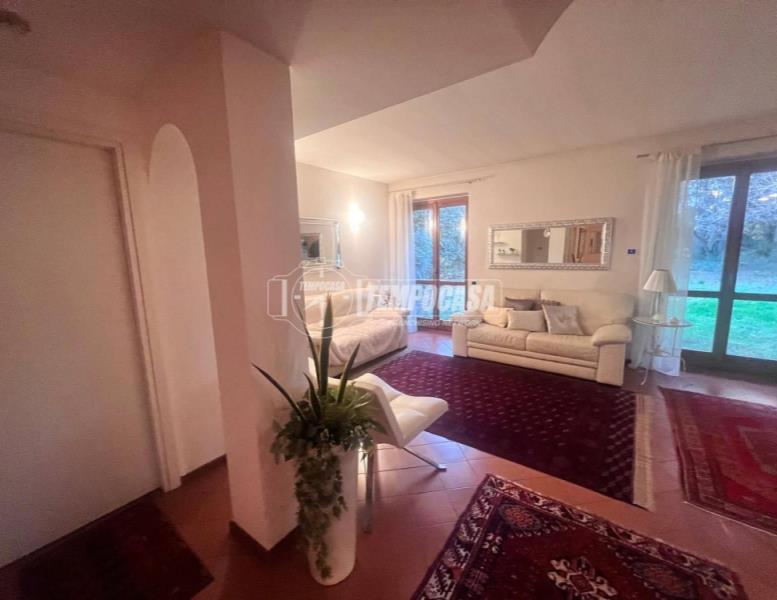 casa indipendente in vendita a Cermenate