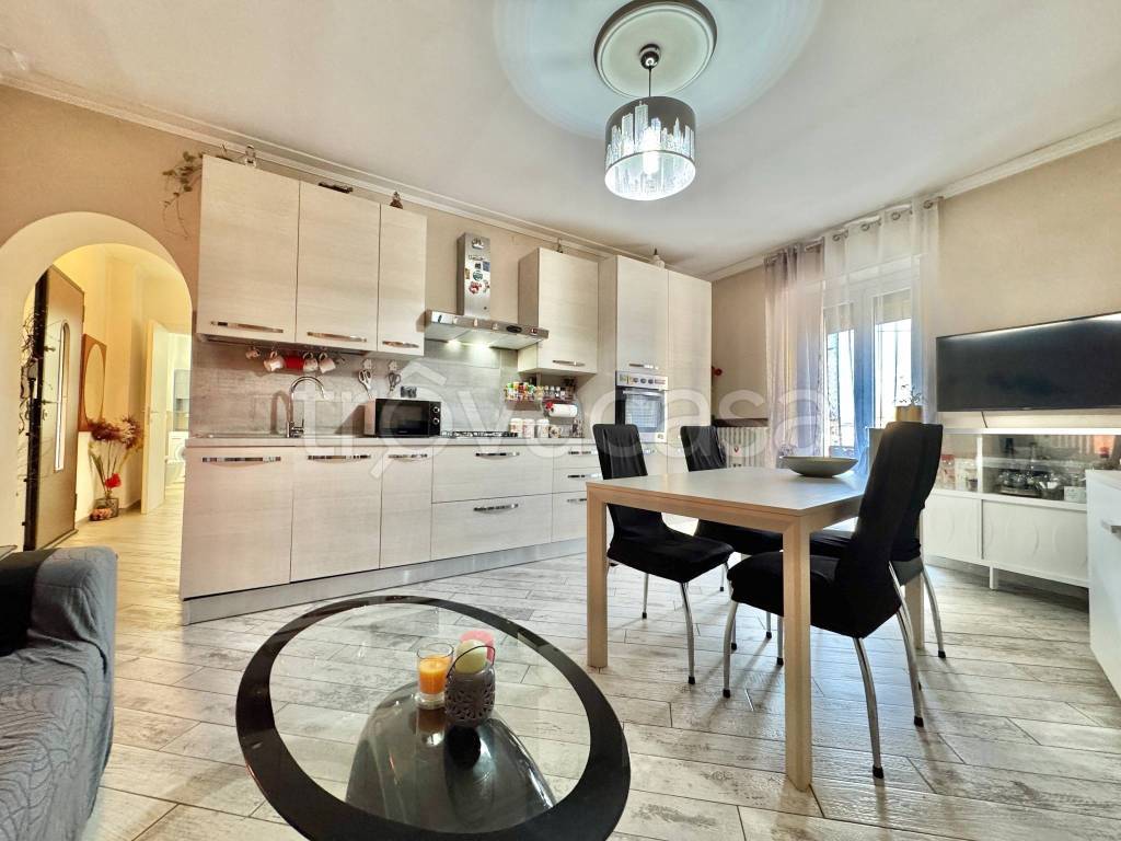 appartamento in vendita a Cermenate in zona Asnago