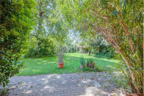 casa semindipendente in vendita a Cermenate