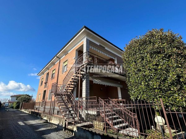 appartamento in vendita a Cermenate