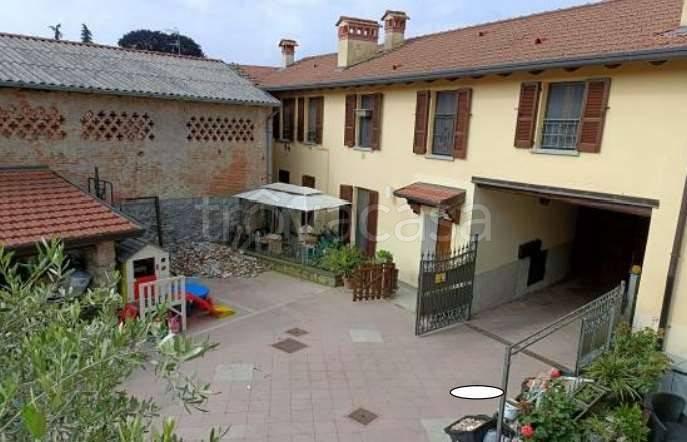 appartamento in vendita a Cermenate