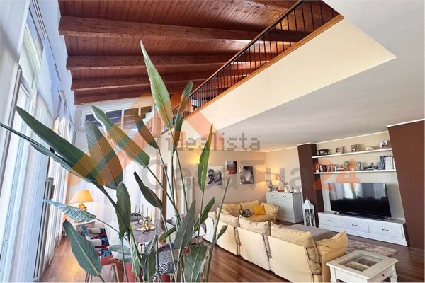 casa indipendente in vendita a Cermenate in zona Asnago