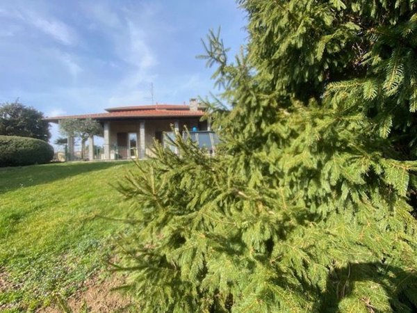 appartamento in vendita a Cermenate