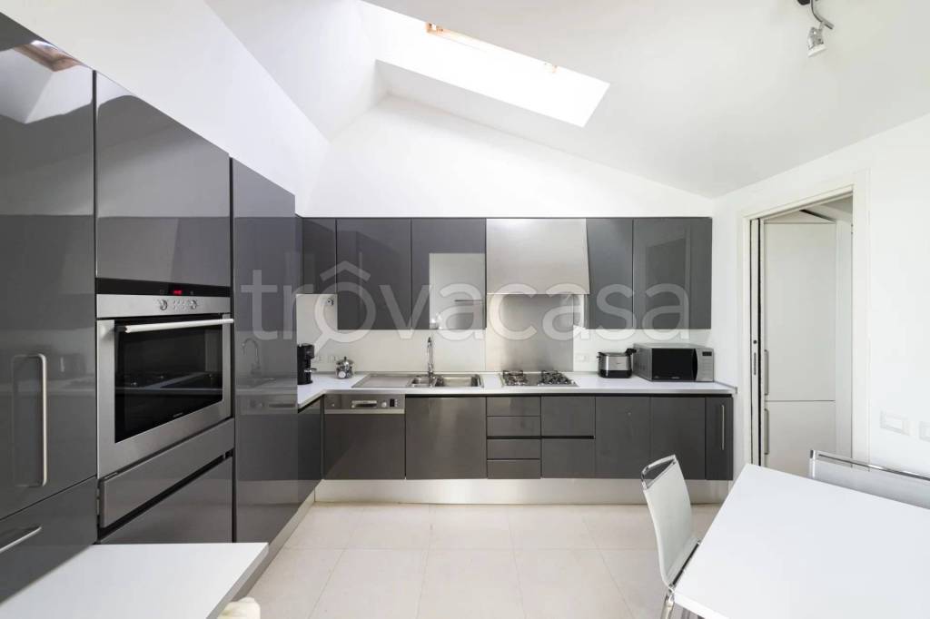 appartamento in vendita a Cermenate in zona Asnago