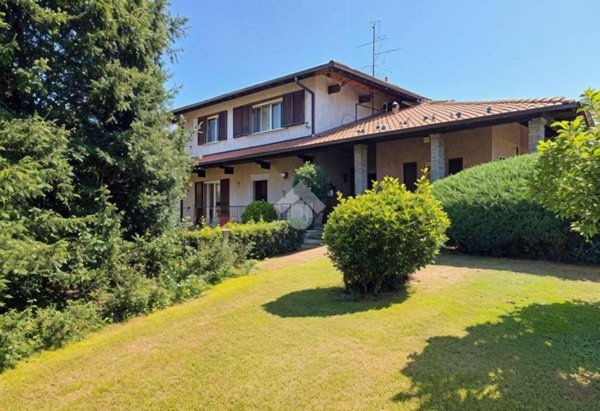 casa indipendente in vendita a Cermenate in zona Montesordo