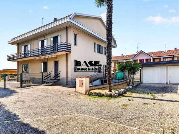 casa indipendente in vendita a Cermenate in zona Asnago