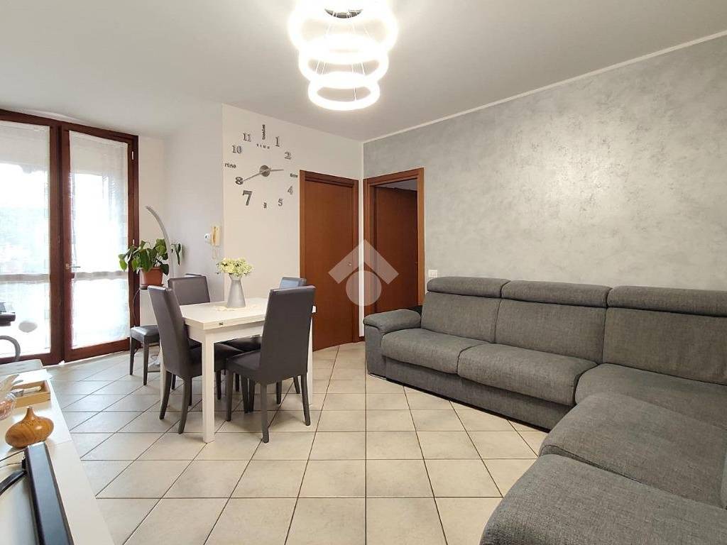 appartamento in vendita a Cermenate in zona Montesordo