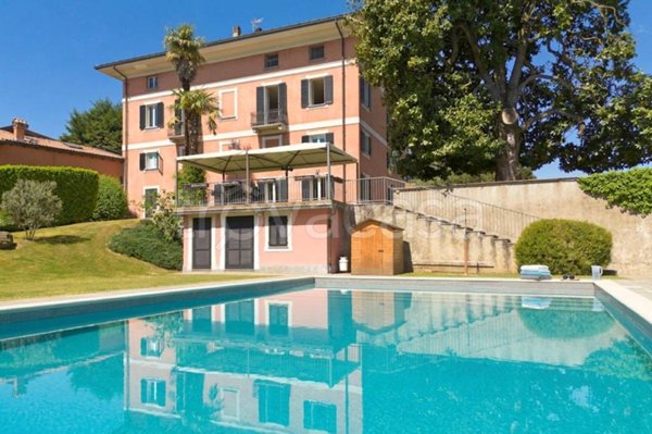 casa indipendente in vendita a Cermenate in zona Asnago