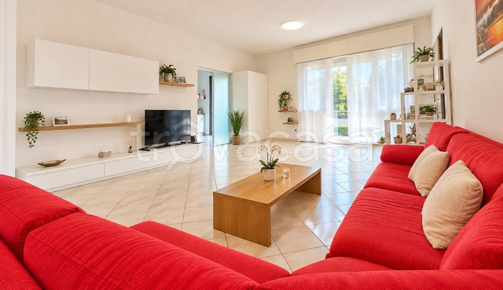 casa indipendente in vendita a Cermenate