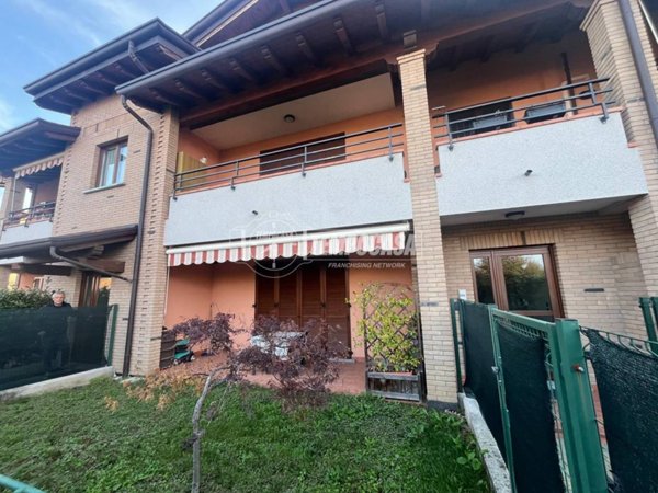 appartamento in vendita a Cermenate in zona Montesordo
