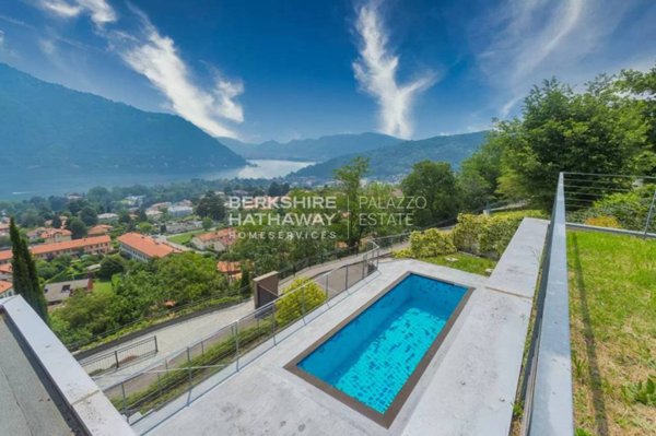 casa indipendente in vendita a Cernobbio in zona Rovenna