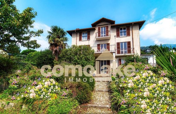 casa indipendente in vendita a Cernobbio