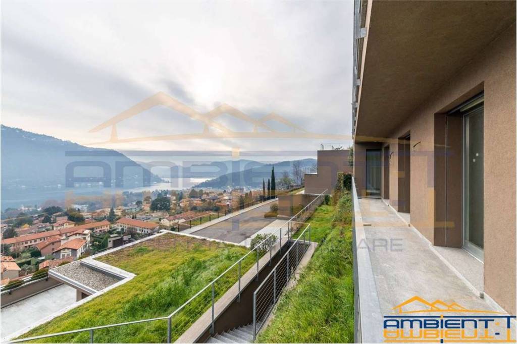 casa indipendente in vendita a Cernobbio