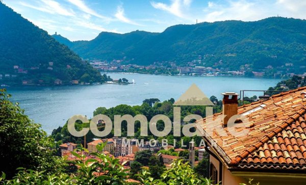 casa indipendente in vendita a Cernobbio
