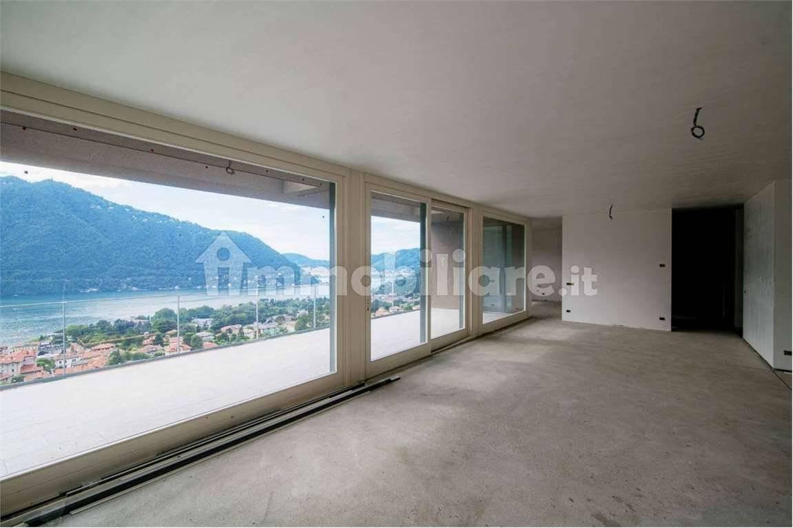 casa indipendente in vendita a Cernobbio