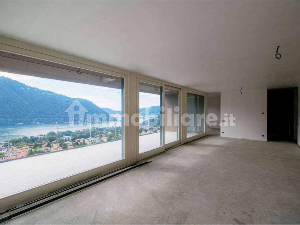 casa indipendente in vendita a Cernobbio