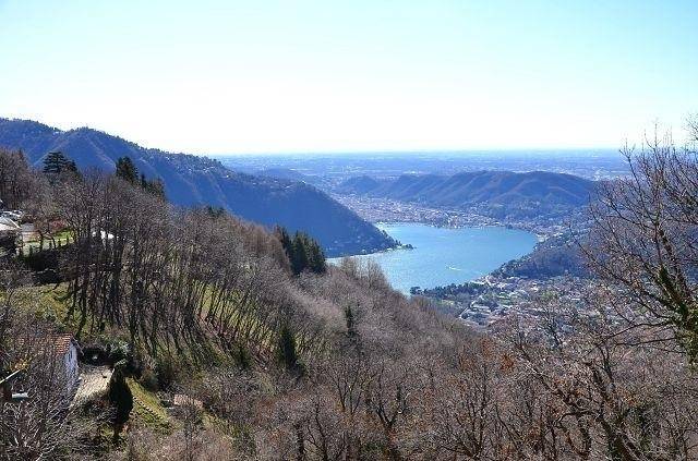 casa indipendente in vendita a Cernobbio in zona Rovenna
