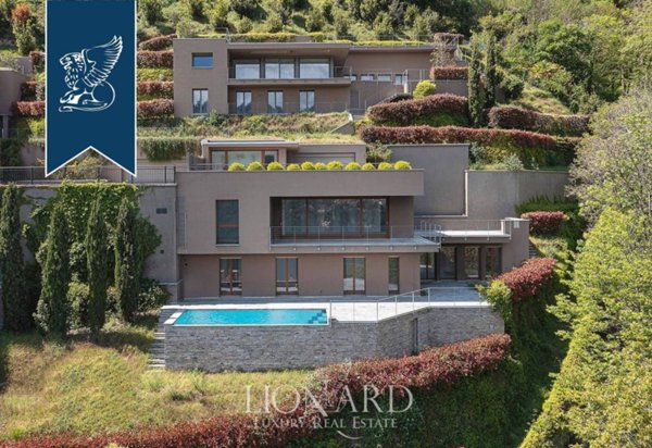 casa indipendente in vendita a Cernobbio