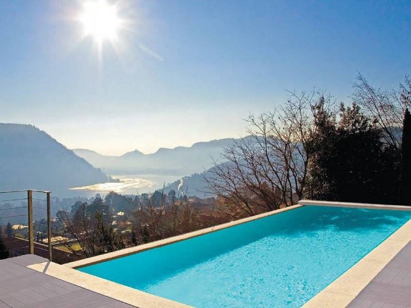 casa indipendente in vendita a Cernobbio