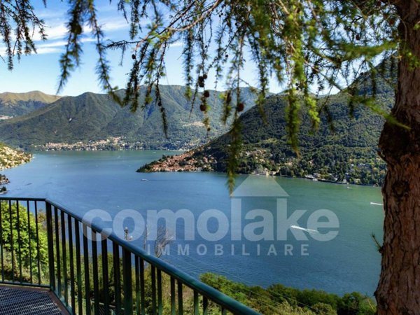 casa indipendente in vendita a Cernobbio