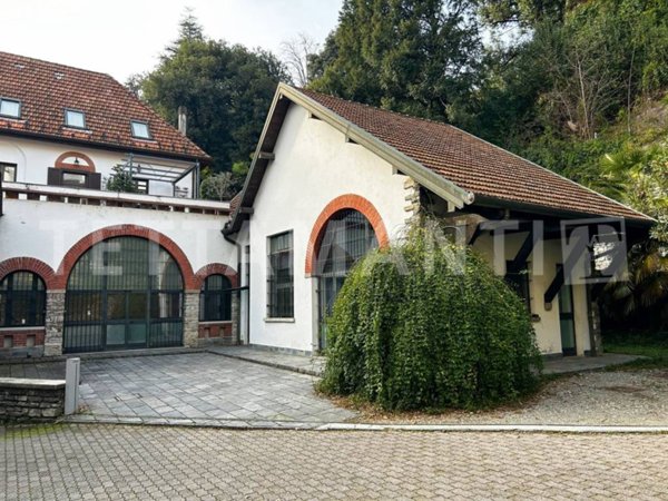 casa indipendente in vendita a Cernobbio