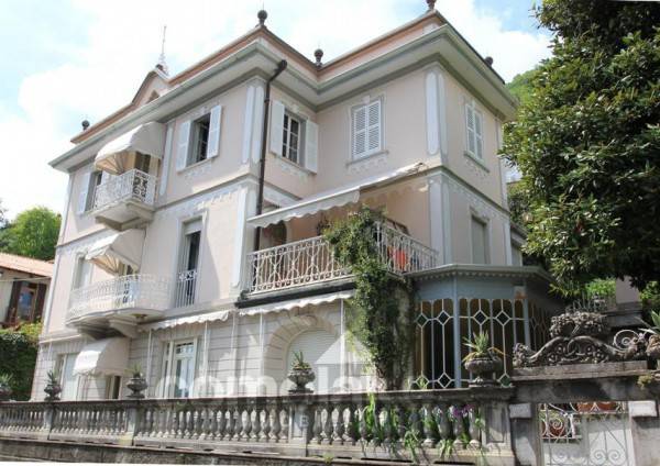 casa indipendente in vendita a Cernobbio