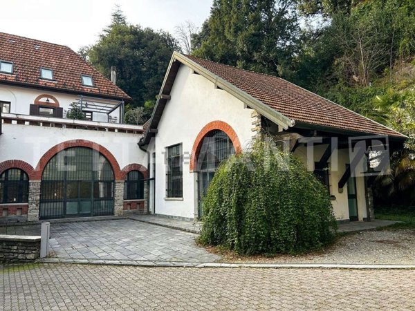 casa indipendente in vendita a Cernobbio