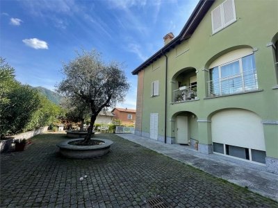 appartamento in vendita a Cernobbio in zona Rovenna