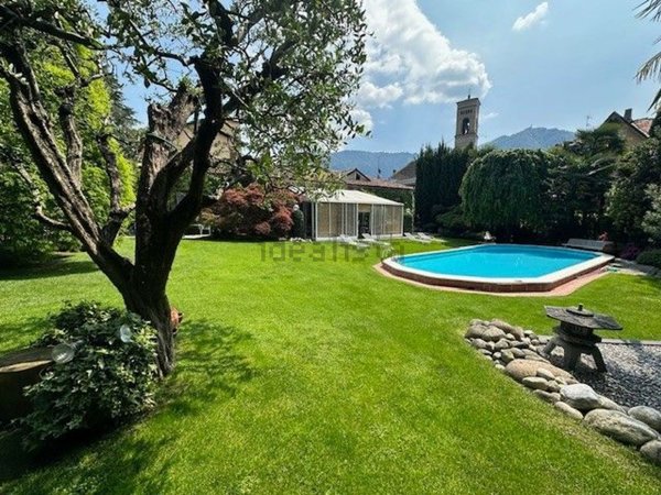 casa indipendente in vendita a Cernobbio