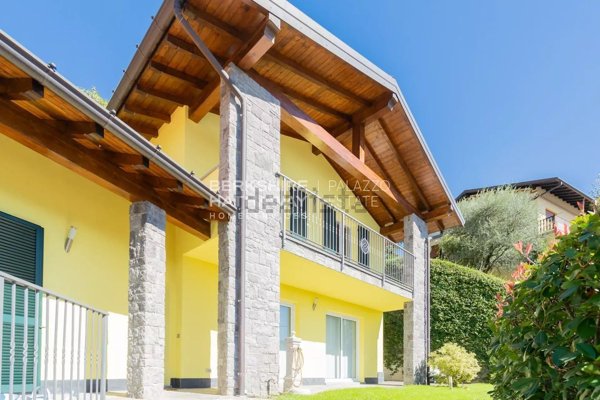casa indipendente in vendita a Cernobbio