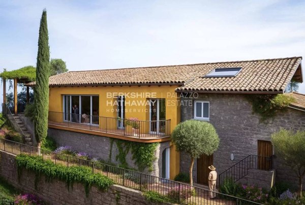 casa indipendente in vendita a Cernobbio in zona Rovenna